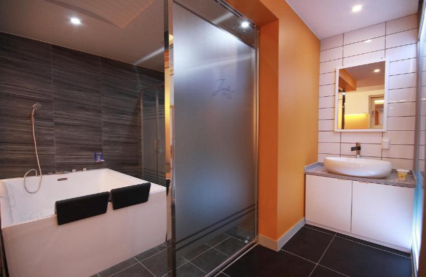 Jade Hotel Ilsan Ni Zewnętrze zdjęcie