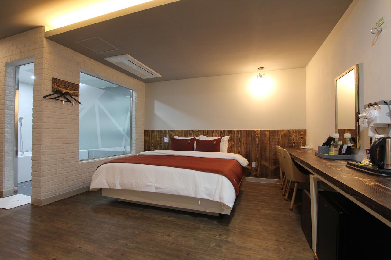 Jade Hotel Ilsan Ni Zewnętrze zdjęcie
